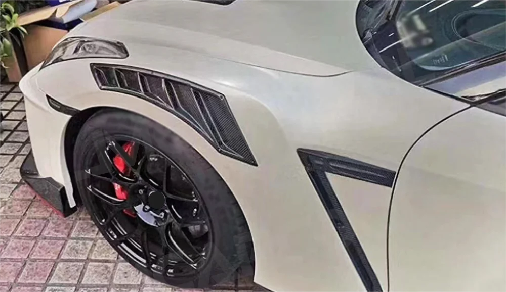 Dry Carbon Fiber For Nissan GTR R35 350Z 370Z Z33 Z34 2008-2017 Front Side Air Vent Trim Spoiler Canards Side Fender Body Kits