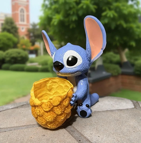 Spot Popcorn Barrel Pineapple-Shaped Resin Statue Pen Holder Desktop Decoration Ornaments To Send Friends Birthday Surprise