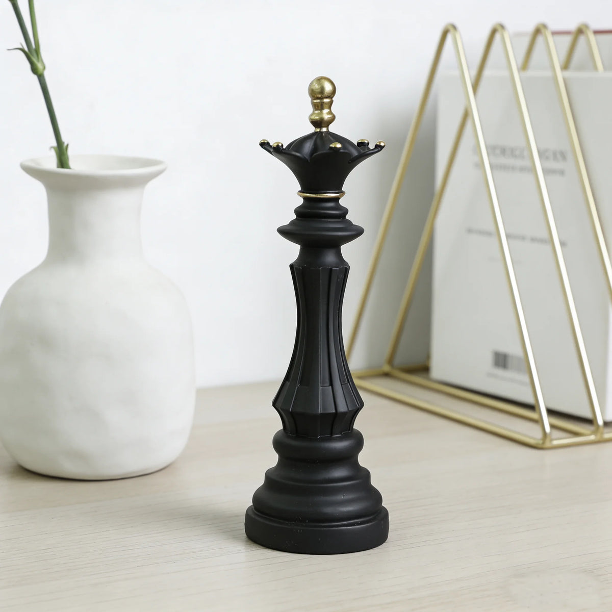 2026 Trending Chess Decor Set, Black Gold Resin King Queen Knight Statue, Modern Luxury Ornament for Home Office
