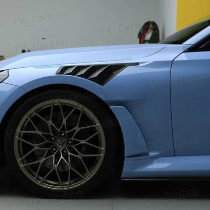 Car Front Fender Air Vent Trims For BMW M2 G87 2022+ Dry Carbon Fiber Fender Bumper Retrofit Replacement Body Kits FRP G87 M2