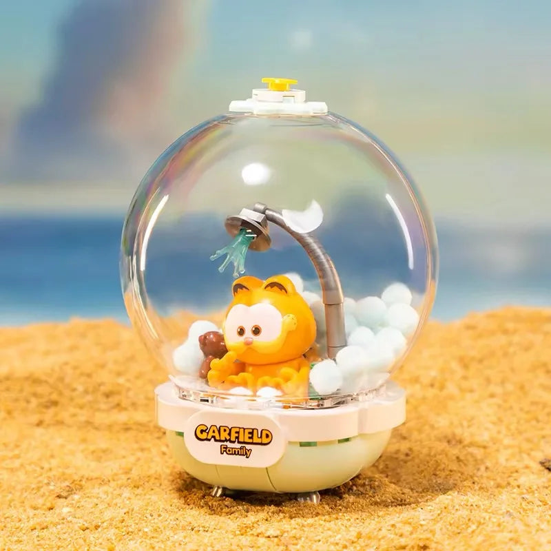 Pantasy Garfield Crystal Ball Series Fun Gashapon Machine Building Block Puzzle Model Desktop Ornament Children's Gift
