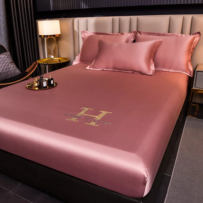 High-end Satin Fitted Sheet with Elastic Band Solid Color Silky Bed Sheet Smooth Non-Slip Mattress Cover Bedspreads Bed Linen