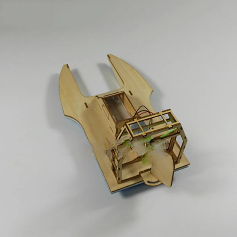 Flying Fish Assembled Electric Wind Speedboat Technology Small Production DIY Small Handmade Kit