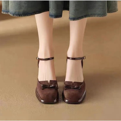 High-end retro one-piece strap high-heeled shoes - 2026 summer new fashion ladies' bow-shaped square-toe chunky heel sandals