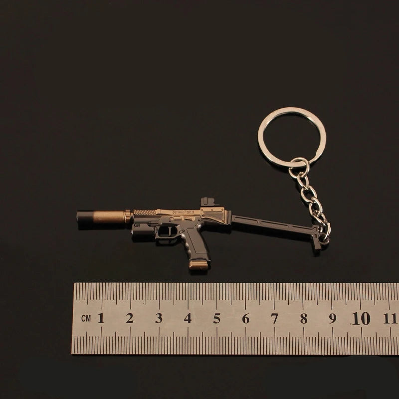 Resident Evil 8 Mini Shotgun Model Keychain V61 AK M1897 SA110 USM AI M1851 Revolver Alloy Key Ring Backpack Pendants