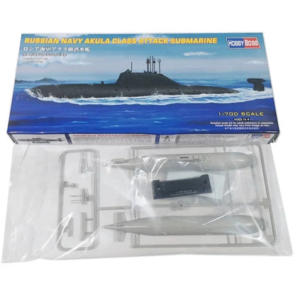 TRUMPETER 1/700 Military Nuclear Submarine Assembly Ship Model