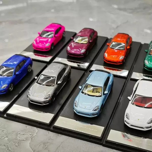 New 1:64 Alloy Diecast Panamera Model Car Modified Sports Simulation Vehicle Mini Collectible Display Gifts and Ornaments