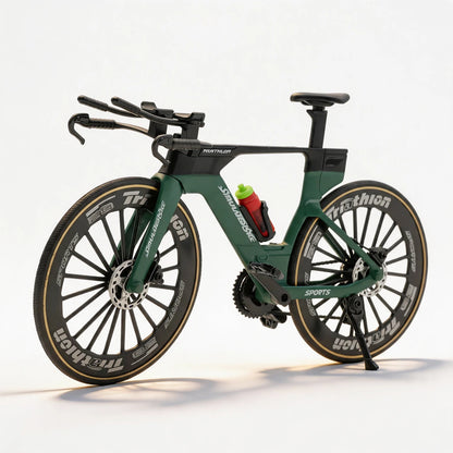 1:8 Scale Alloy Triathlon TT Time Trial Racing Bicycle Model Diecast Simulation Mini Bike Ornament Collection Toy Gift for Cycli