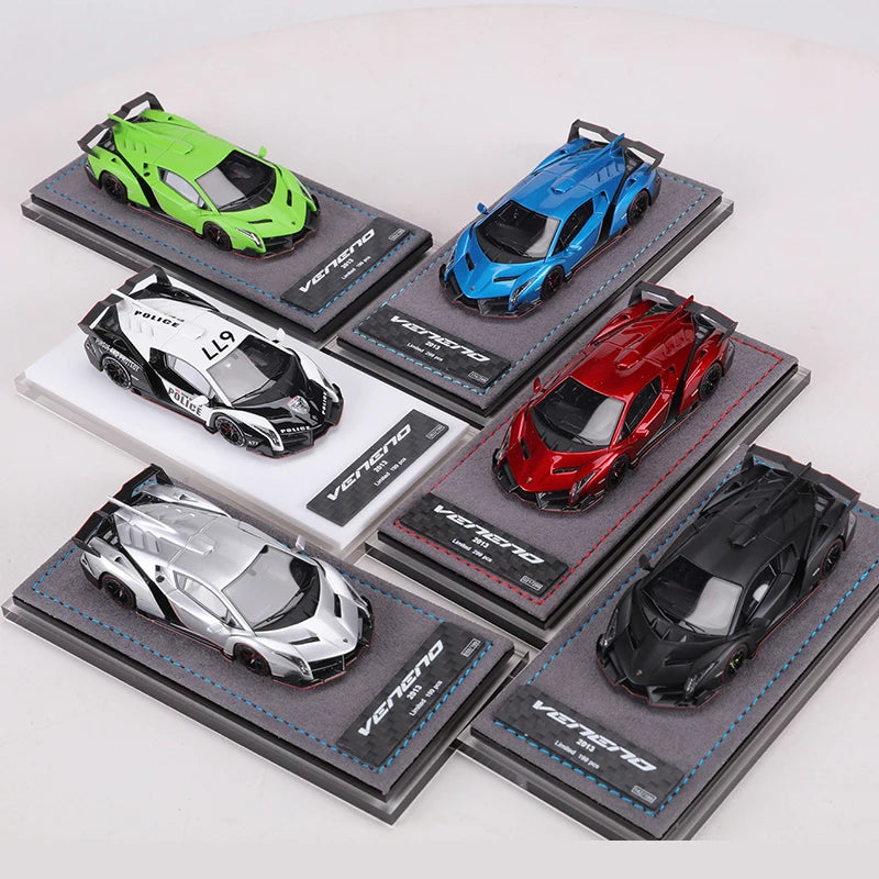 DMH 1:64 Veneno Resin Model Car