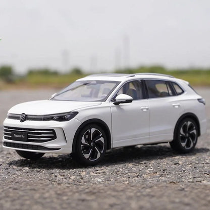 New 1:18 2025 VW Tiguan L PRO SUV Alloy Car Model Diecast Metal Vehicles Car Model High Simulation Childrens Toy Gift Decoration