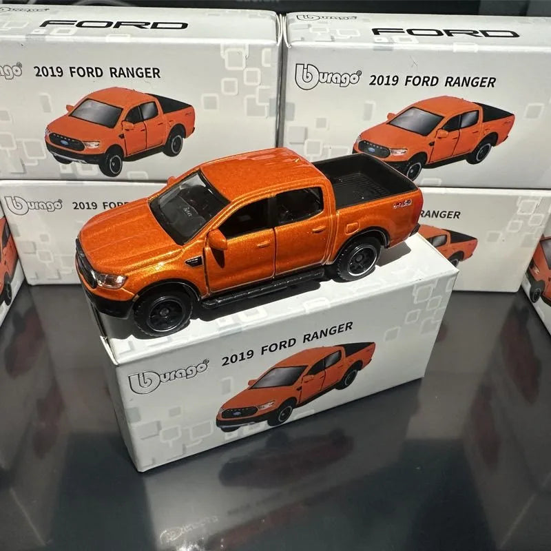 Bburago 1:64 Scale Alloy Simulated Ford Pickup Model with Openable Doors Exquisite Desktop Decoration Boys Car Toy