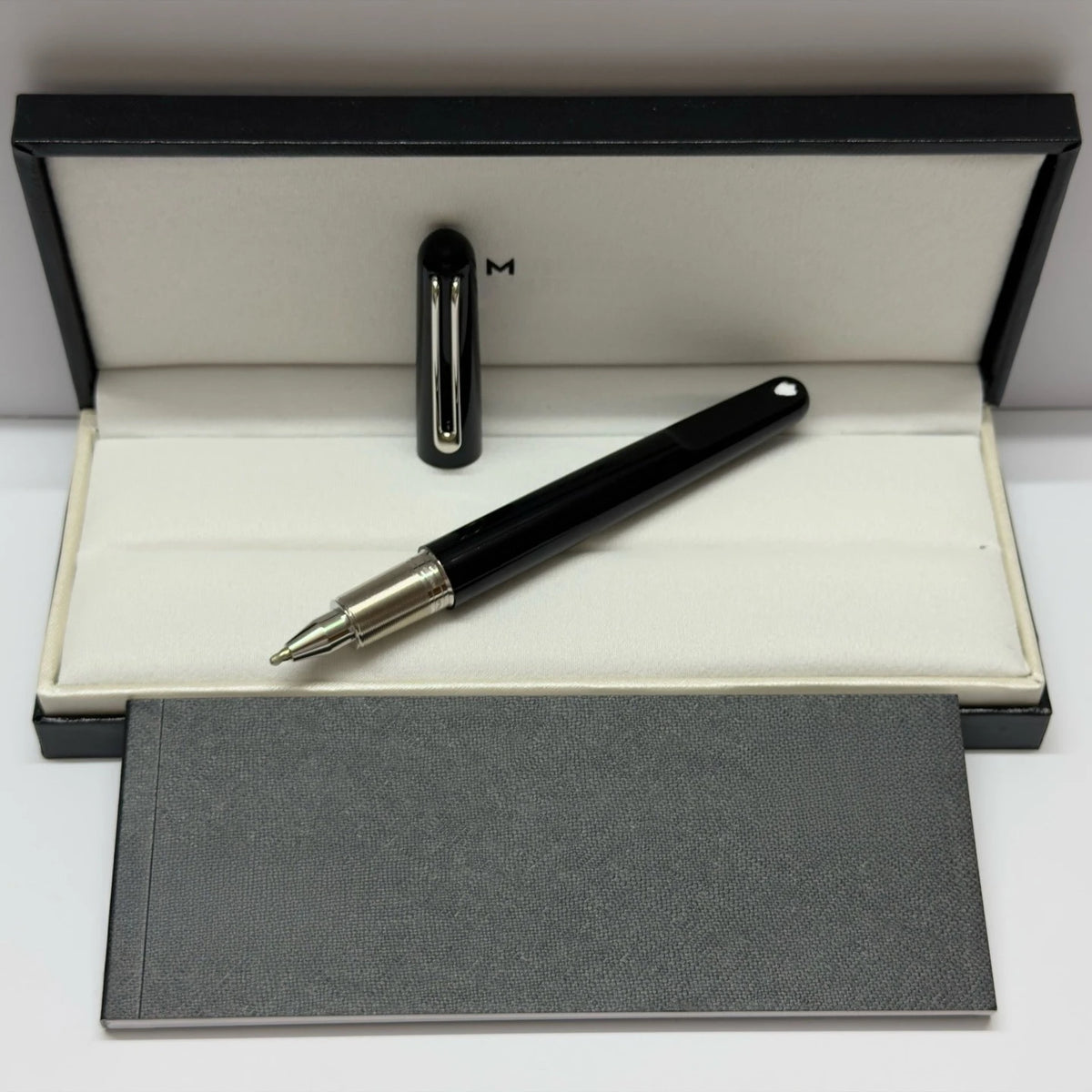2026 New Classic Business Metal Rollerball Pen, Matte & Gloss Solid Color Grid Texture Luxury Office Signature Writing Pen