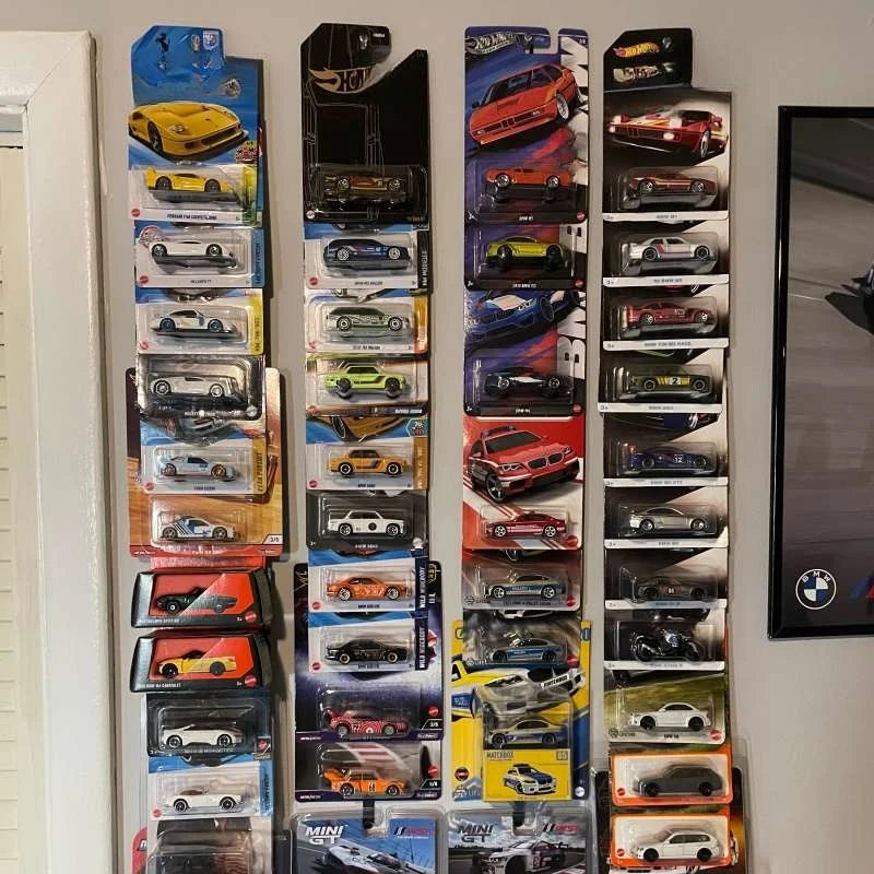 Wall Mount Display Strip for 1 64 Scale Diecast Cars Vertical Model Vehicle Organizer Rack