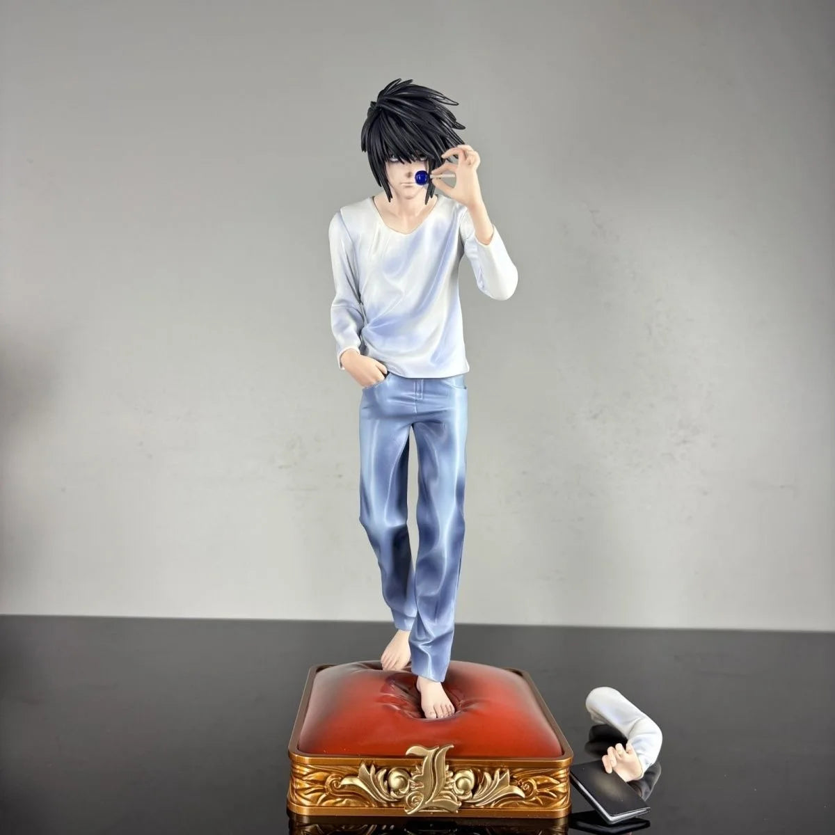 【C4 STUDIO】30cm/11.81 Inch Anime DEATH NOTE L Lawliet GK Figure Standing Statue Ornament Collectible Model Toy Gift