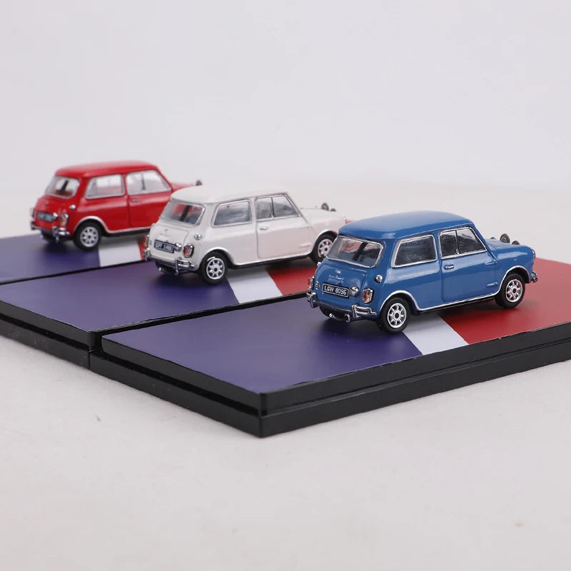GCD 1:64 Austin Mini Cooper S White/Blue/Red Alloy Model Car