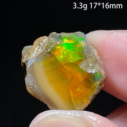 Natural Rare Colorful Ethiopia Opal (Need In Water) Gem Mineral Healing Quartz Crystals Gemstone Shooting Under Lighting