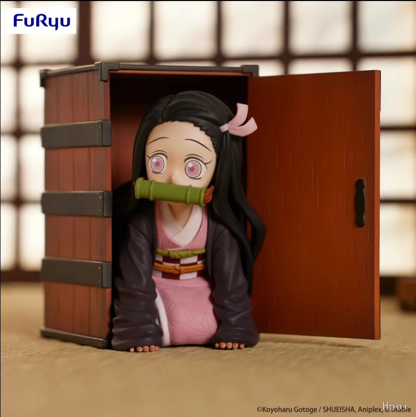 【ZW】 Genuine FuRyu Demon Slayer: Kimetsu No Yaiba Nezuko Coming Out of The Wooden Box  Figures Model Toys Gifts