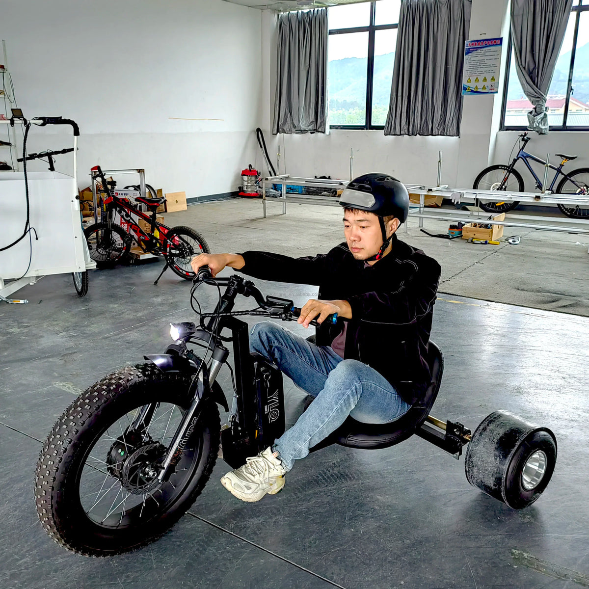 Powerful 48V Electric Drift Trike Front Hub Motor Kids Go Kart Teenagers Adults Lithium Battery Power Supply Disc Brake System