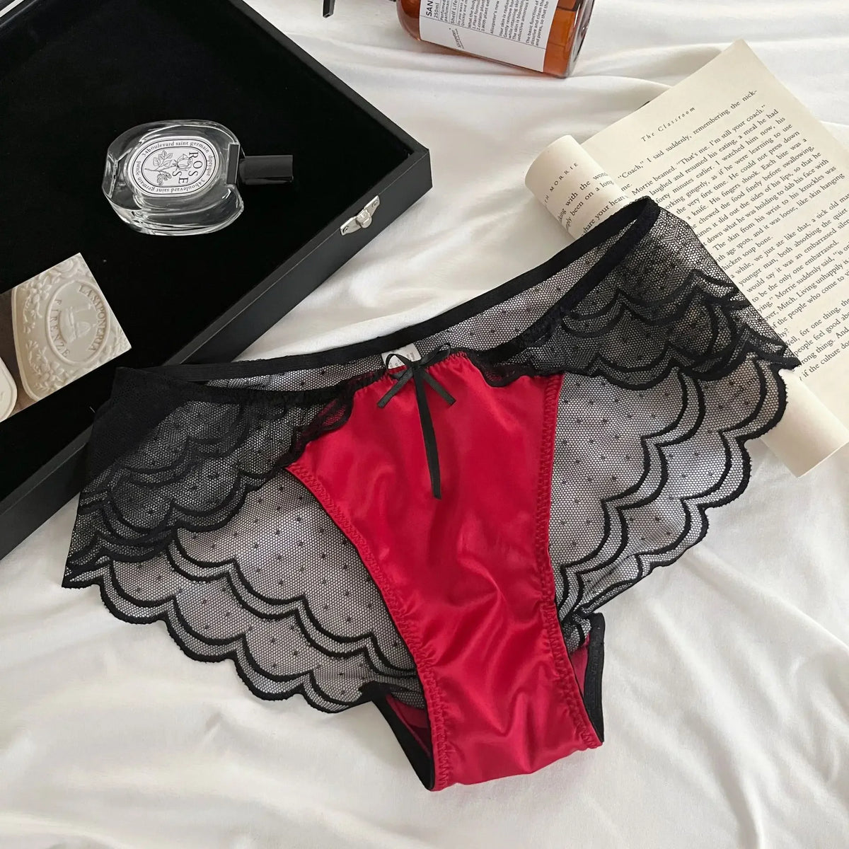 New Luxury Satin Lace Panties Sexy High-Cut Crotch Cotton Gusset for Women Soft Smooth Underwear Lightweight Breath Knickers