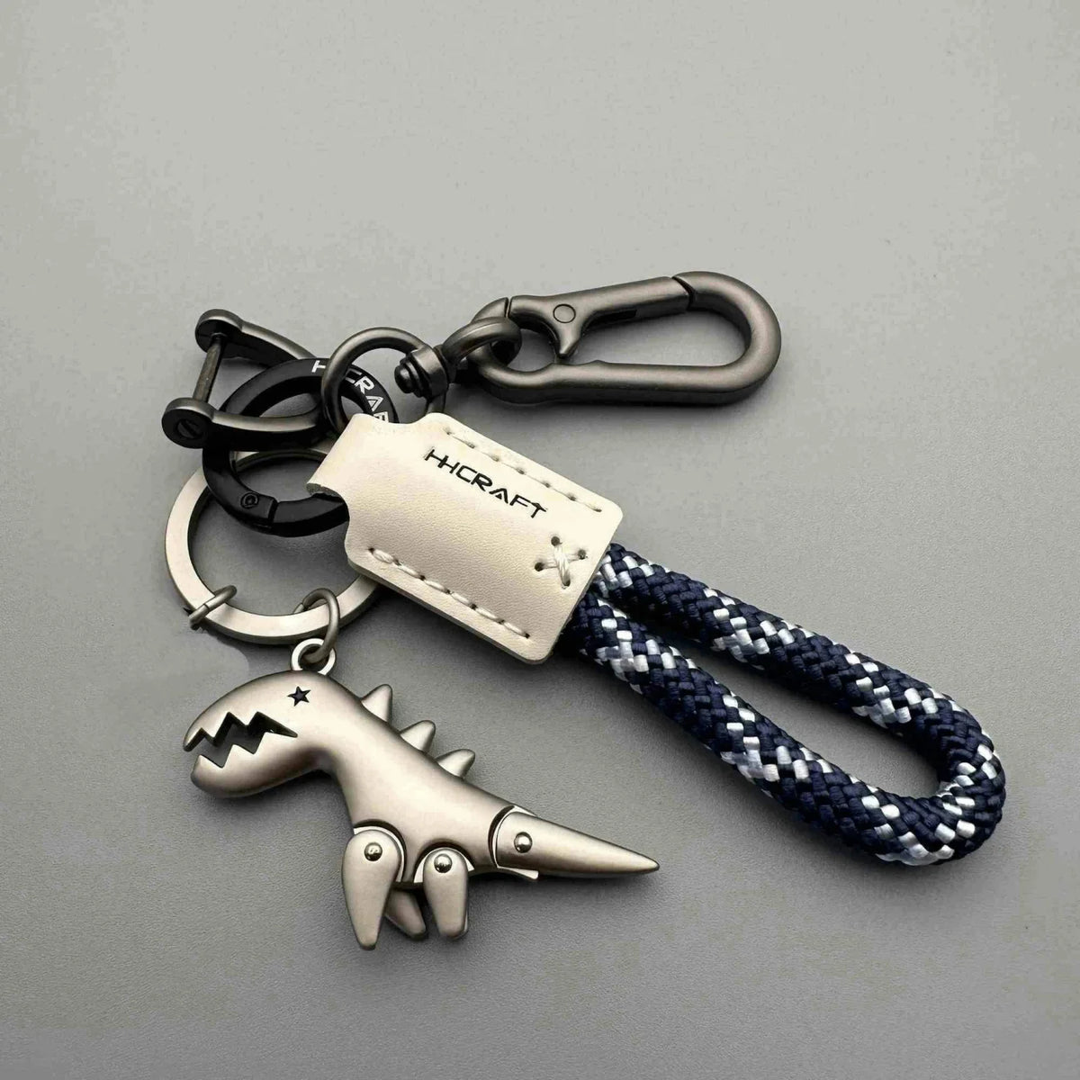 Car Keychains and Motorcycle Decorative Accessories, Woven Rope Metal Keychains, Handbag Pendants, Small Gifts For Backpack
