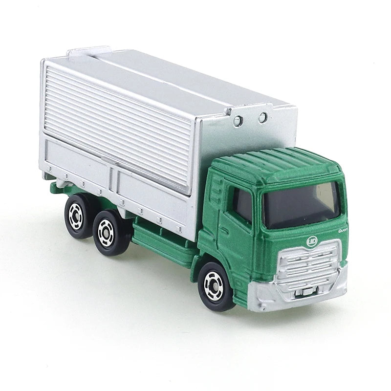 Takara Tomy Tomica No.31 UD Trucks Quon Car Alloy Toys Motor Vehicle Diecast Metal Model Kids Xmas Gift Toys for Boys