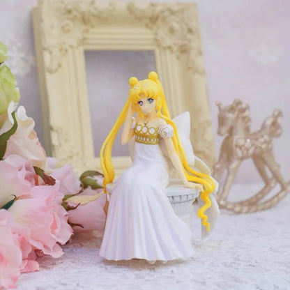 Hot Seated Wedding Dress Sailor Moon Tsukino Usagi 15cm PVC Anime Figure Decoration Collection Doll Action Model Toys for Gift