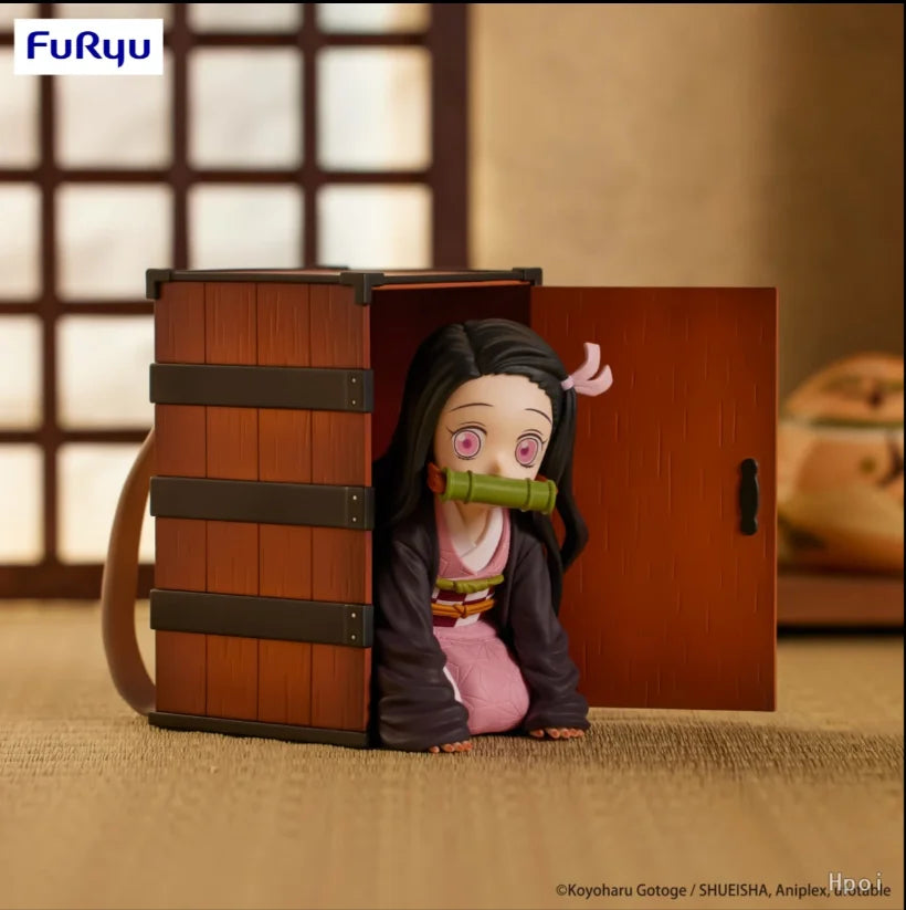【ZW】 Genuine FuRyu Demon Slayer: Kimetsu No Yaiba Nezuko Coming Out of The Wooden Box  Figures Model Toys Gifts