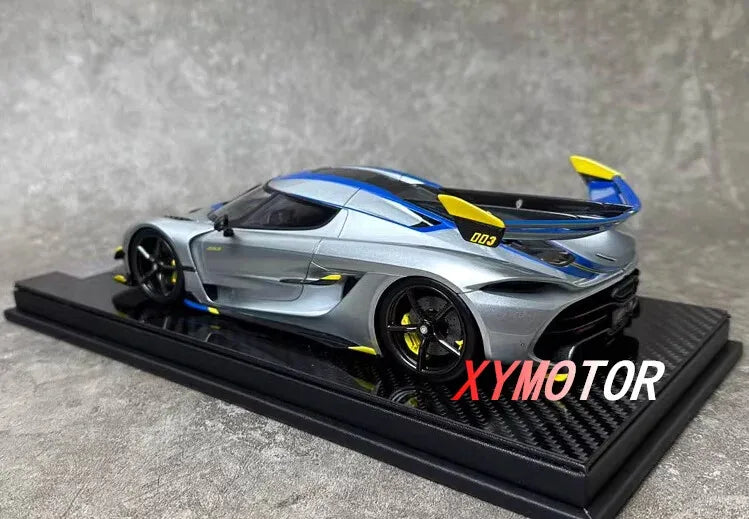Frontiart 1:18 Koenigsegg Jesko Attack Moon Resin Diecast Model Car Collection