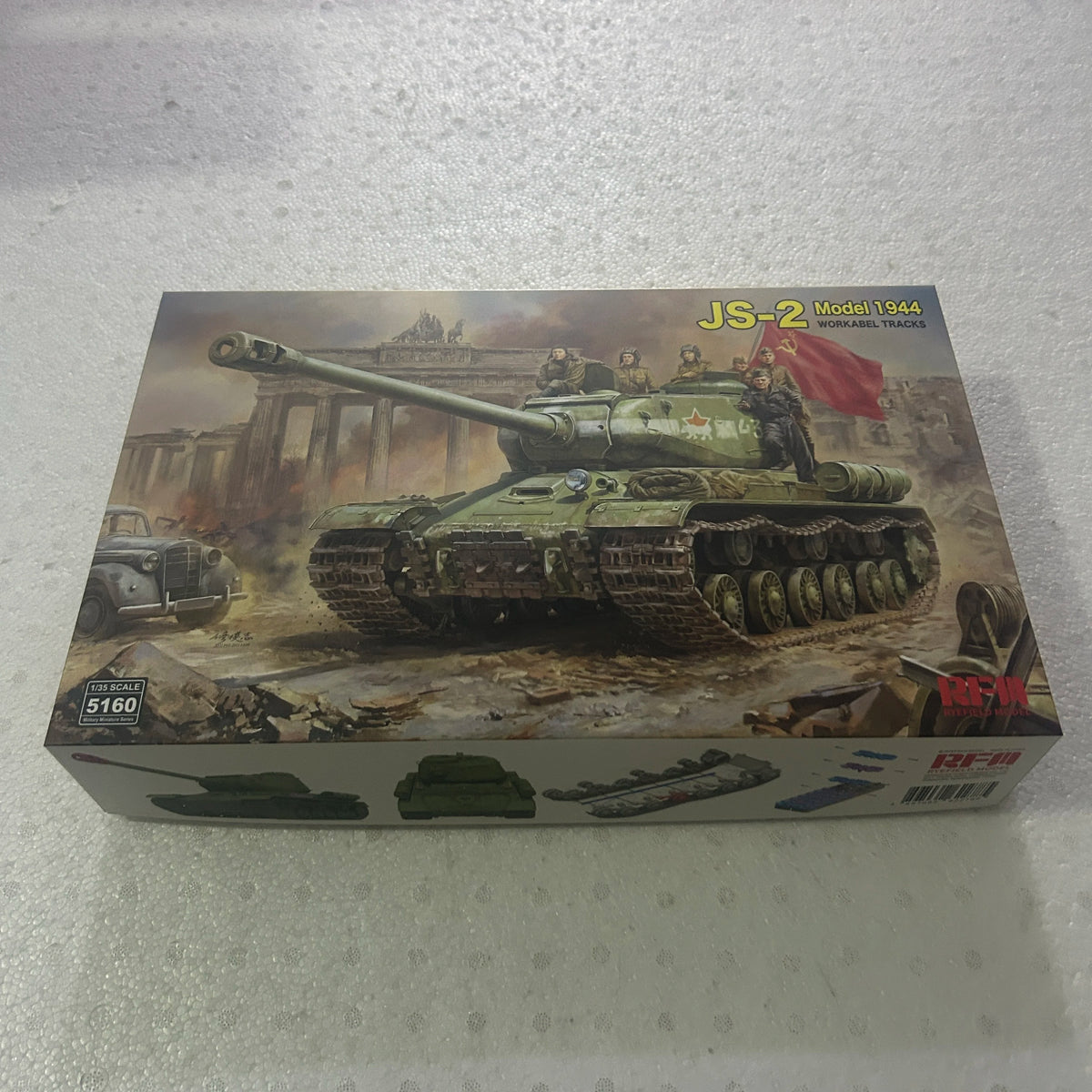 Model 1944 Heavy Tank RYE FIELD 5160 1/35 Soviet JS-2  [Workable Tracks] Military Model Kit