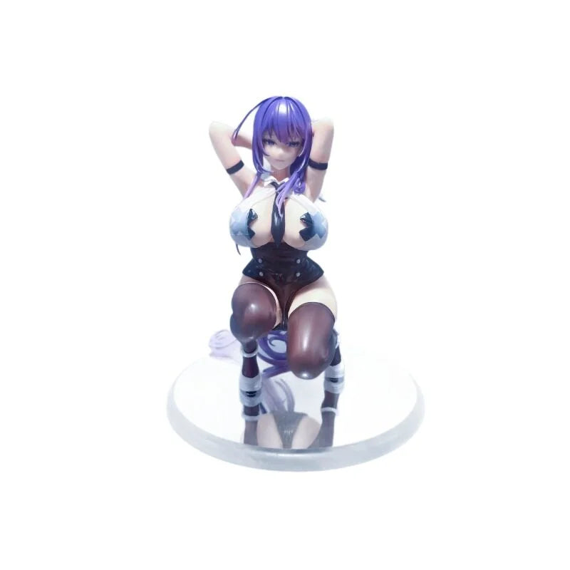 Yuna sauce beautiful girl squatting cute animation GK model statue tide play figure gift ornament in the spot office