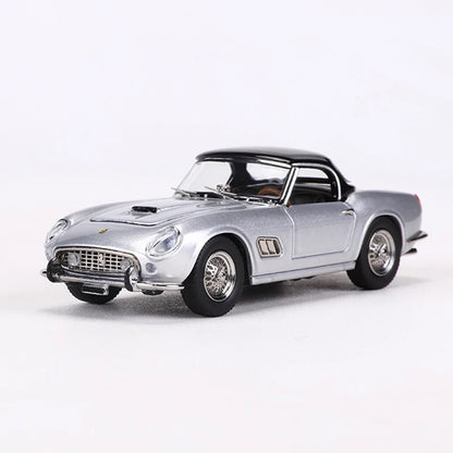 GFCC 1:64 250GT Convertible Classic Roadster Alloy Model Car