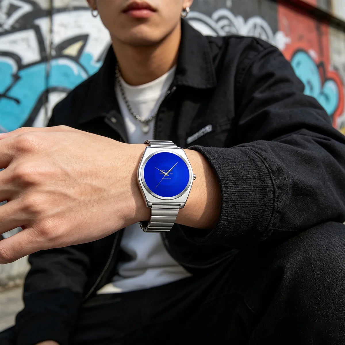 2026 Men's Quartz Watch with Round Dial Design Personalized Graffiti Digital Patterns Simple Yet Retro Fashionable High-End Men