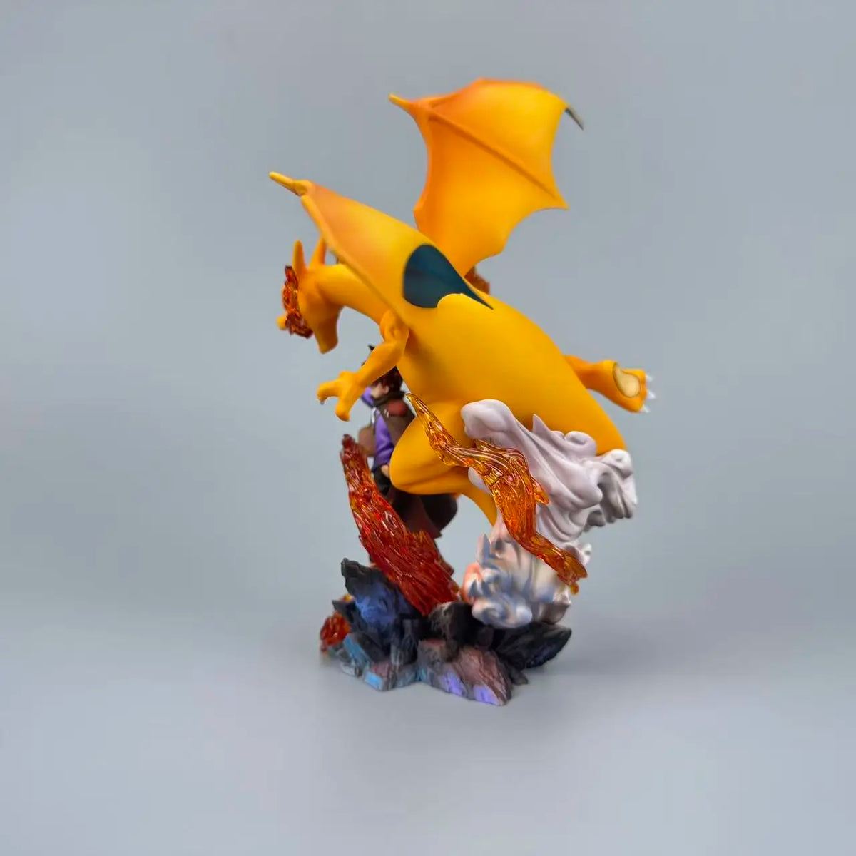 17cm/6.69in Anime Pokemen Figure Charizard Gary Oak Action Figures Pvc Statue Desktop Ornamen Collection Model Toys Gifts