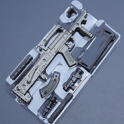 Game Kids Toys PUBG SKS AKM 98K Gun Ornaments Keychain Weapon Model Alloy Prop Decoration War Game Toy Crafts Collections Gift