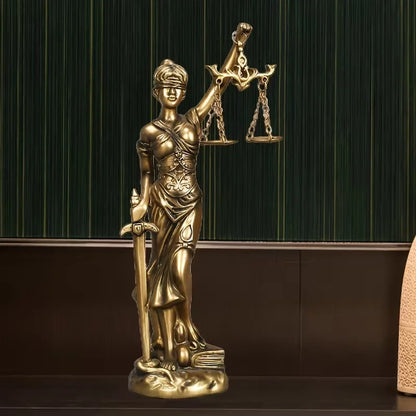 Creative Retro Round bottom Justice Goddess Statue Lawyer Office Ornament Gifts Home Living room Sculpture Desk Decor