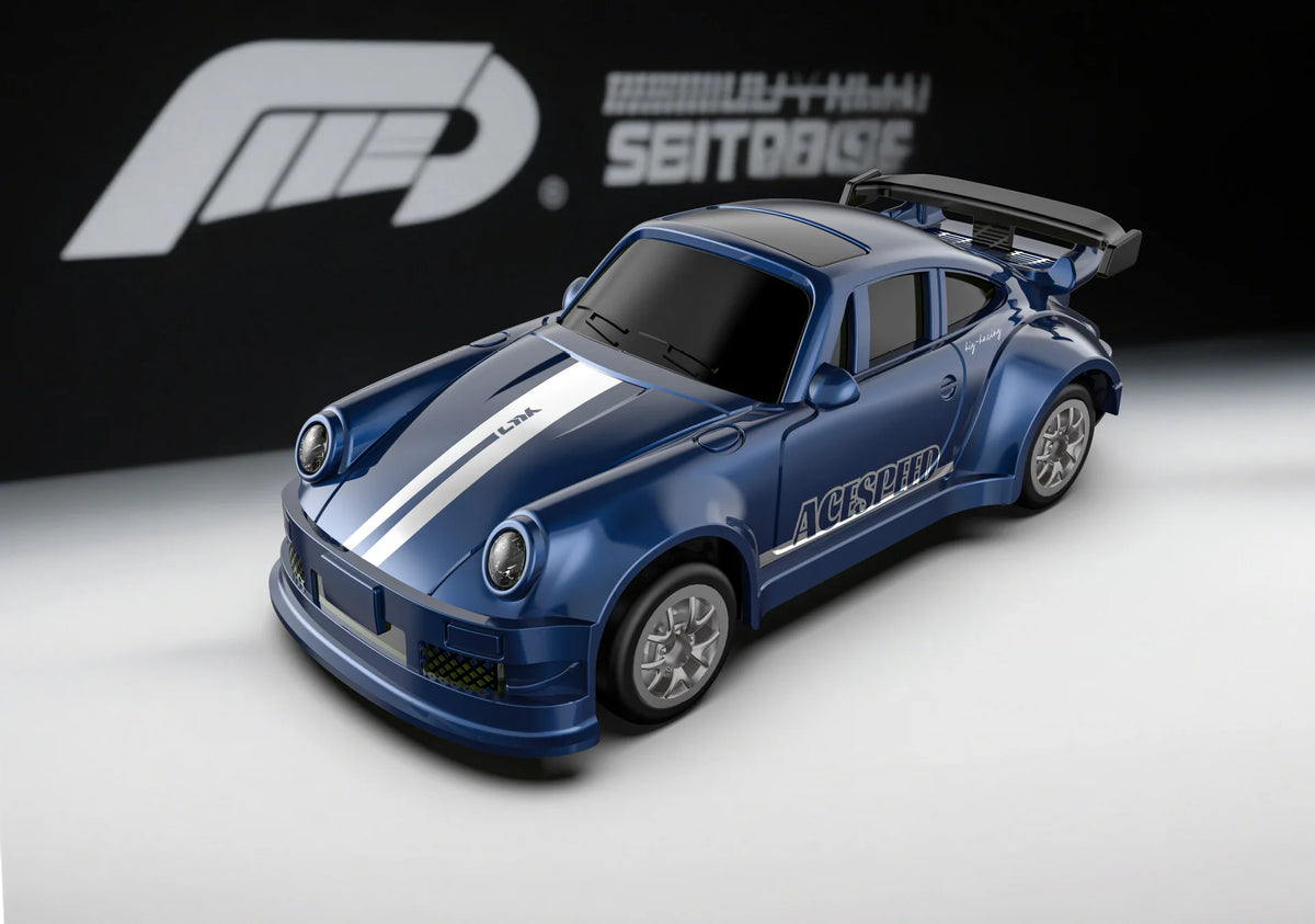 1/64 Mini RC Desktop RC Car Full Scale 4WD Drift Car Desktop Racing Model Ornament Boy RC Car