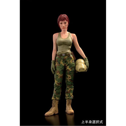 1/20 resin soldier model GK female pilot  Unassembled and unpainted DIY kit  652
