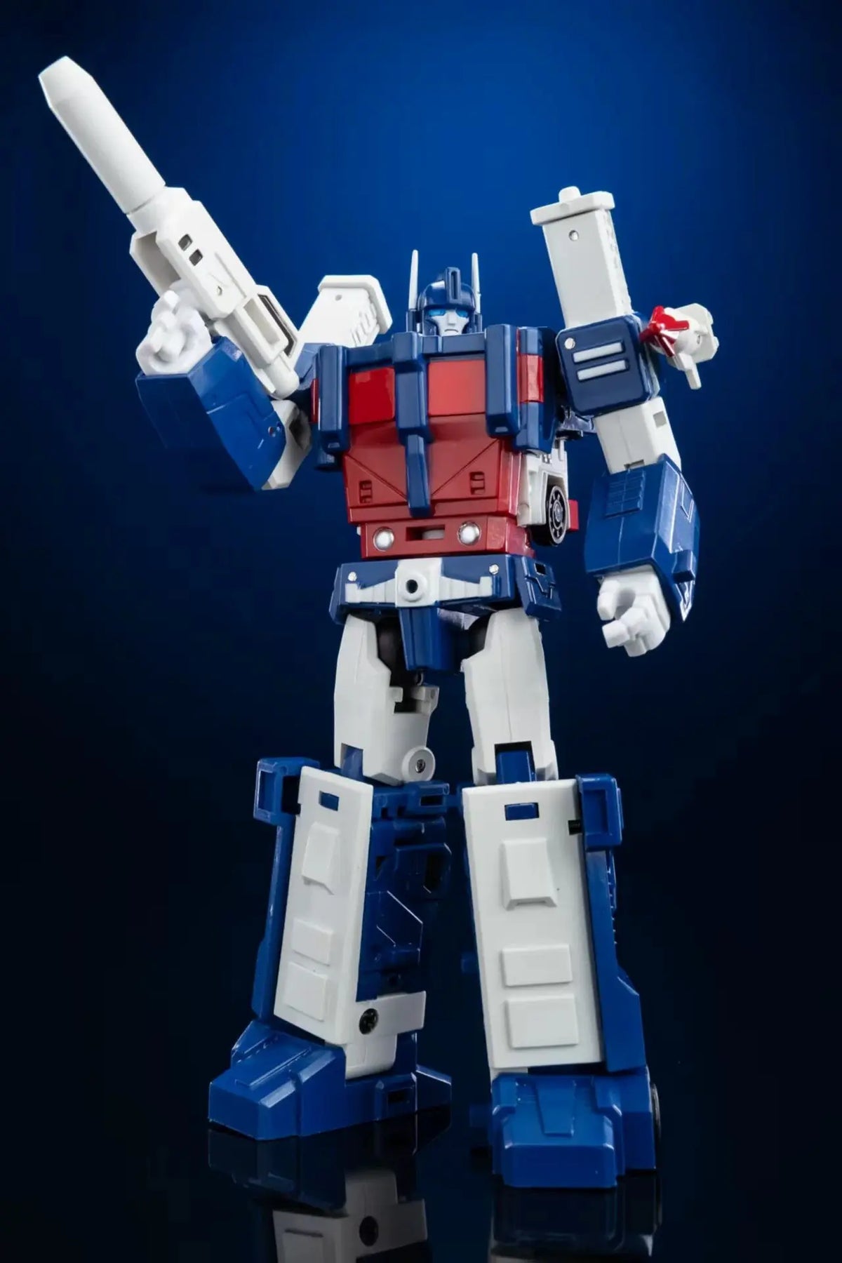 Transformation Toys MS-B04A MSB04A Version 1.0 Deluxe Painted Edition 10cm Mini Scale Ultra Magnus