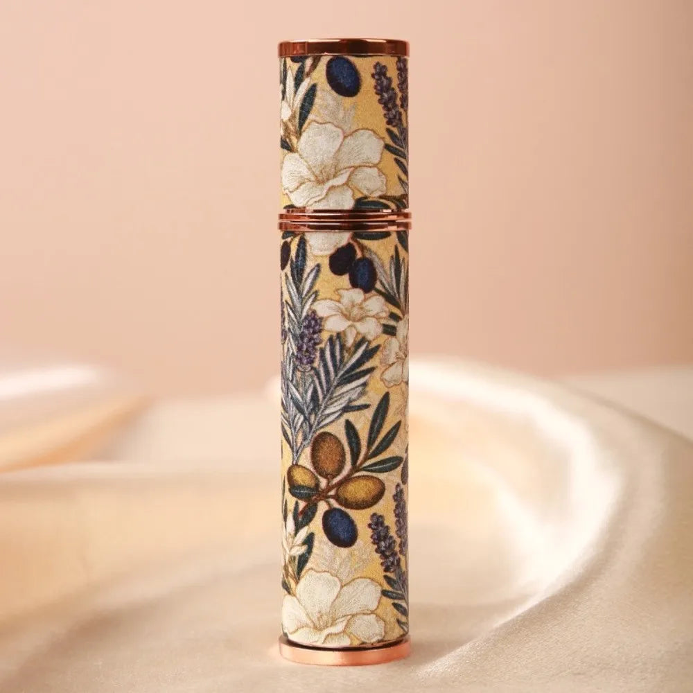 10ml Mini Perfume Bottle PU Leather Essential Oil Alcohol Spray Rotating Bottle Refillable Spray Atomizer Bottle