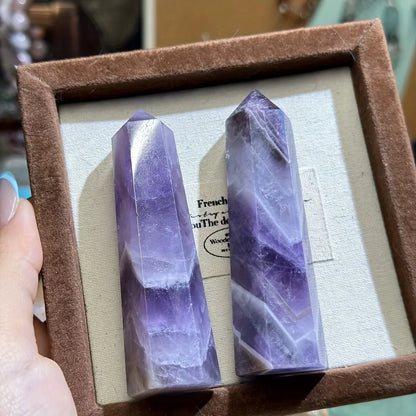 Natural Amethyst Point Tower, Pure and Fragrance-Free Home Decoration, Perfect Natural Crystal Gift, Festival and Birthday Gift