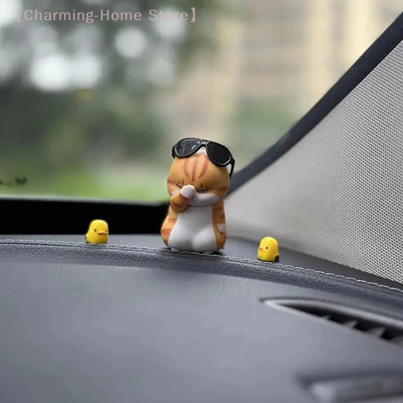 【M】Car Pendant Cute Straw Hat Cat Ornaments Car Rearview Mirror Pendant Interior Decoration Accessories Girls Gift