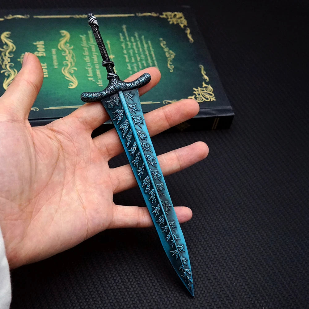 Mini Dark Moon Sword Keychain ER Game Peripherals Ranni Hand of Malenia Moonveil Sword Model Key Ring llavero Gift Toys