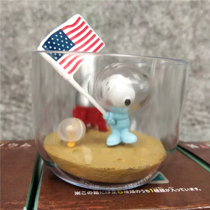 Anime Figures Snoopy Pleasant Holiday Miniature Tourism Scene Blind Box Toy Model Collection Ornament  Birthday Gifts