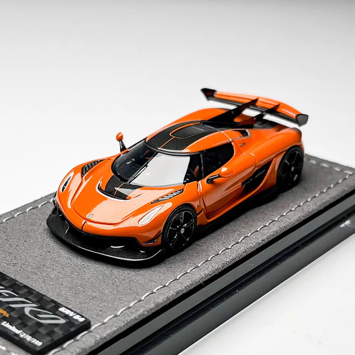 1:64 Jesko Sports Car Model Resin Car Model