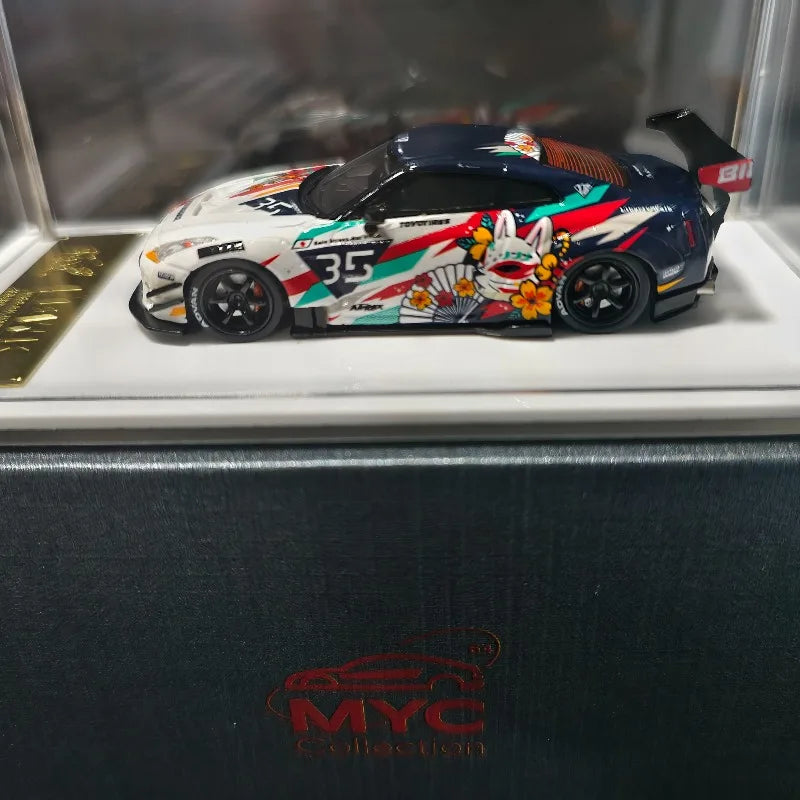 In Stock MYC 1:64 Nissan GTR R35 Type2.0 LB Wide Body Fox Demon Mask Anime Coating Resin Car Model