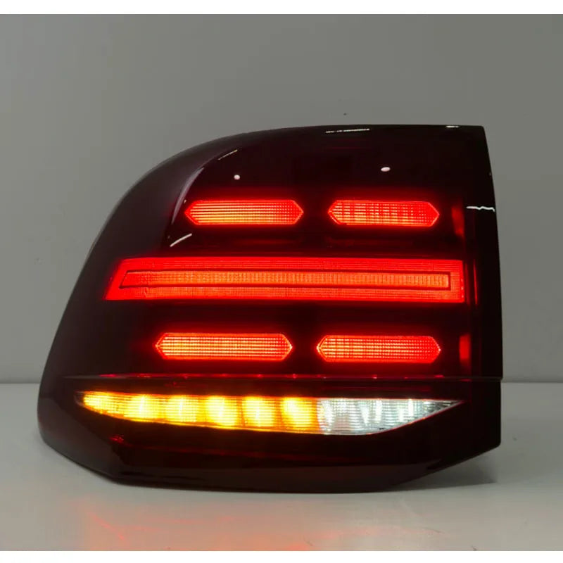 Car Accessories Light Taillight For Porsche Cayenne 957 2007-2010 Rear Lamp Brake Turn Signal Lamp Plug and Play