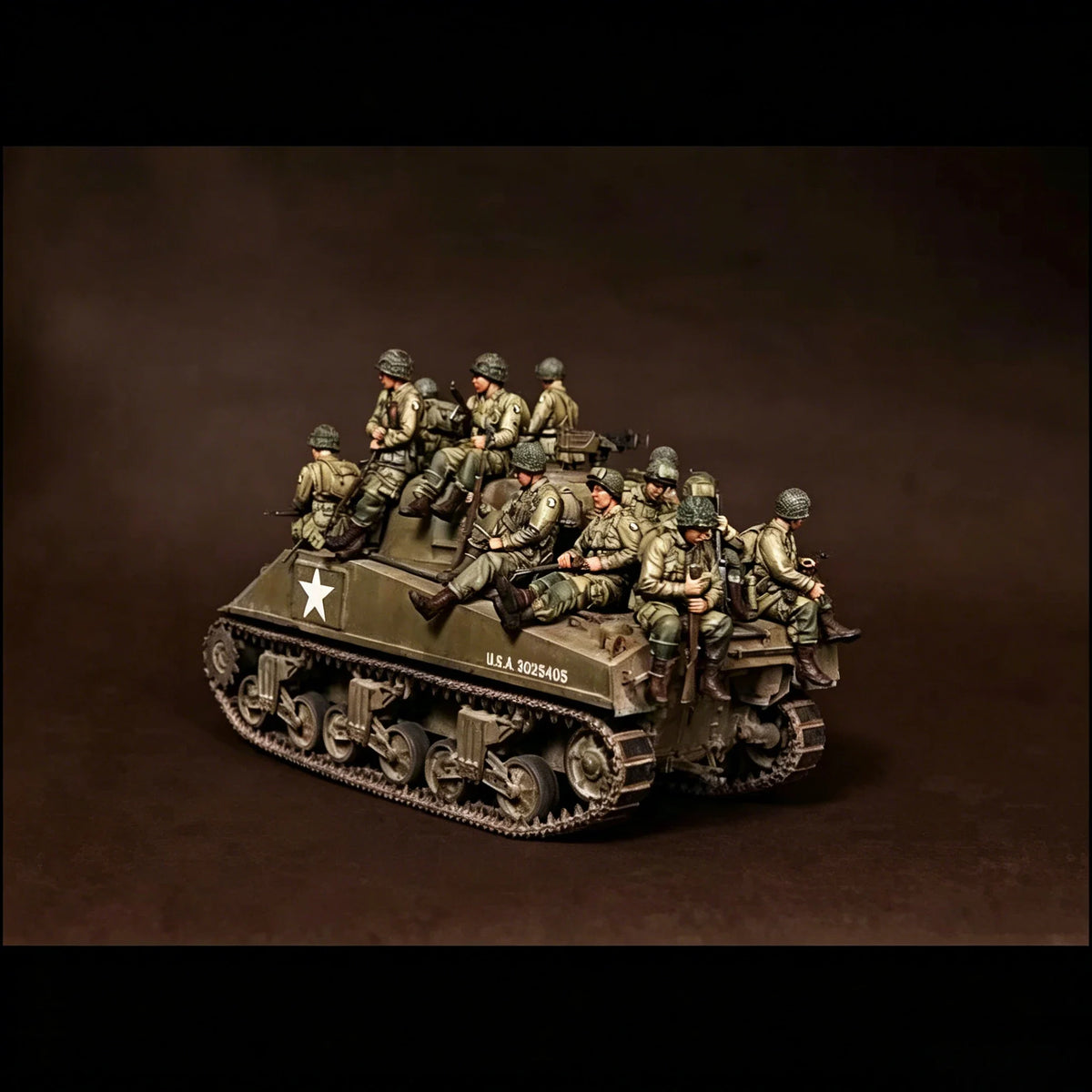 1/35 Resin Model Kit, US Army Tank Crew Figures Set, Unpainted Unassembled GK Miniatures for Military Diorama Building and Hobby