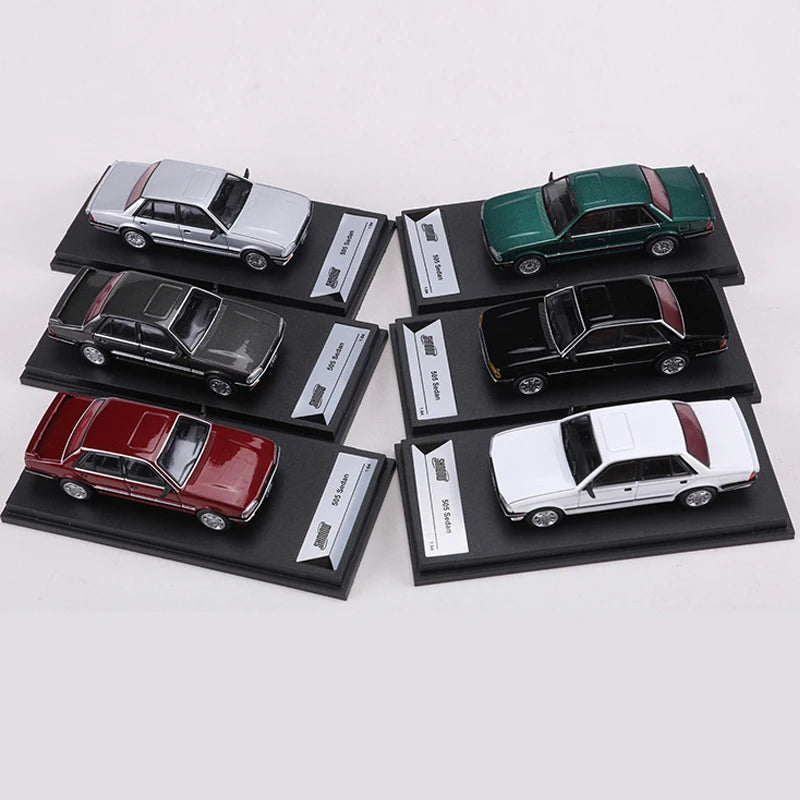 DCT 1:64 505 Sedan Alloy Model Car