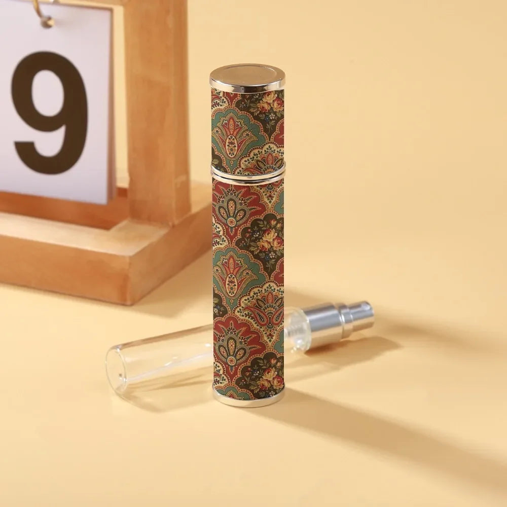 10ml Mini Perfume Bottle PU Leather Essential Oil Alcohol Spray Rotating Bottle Refillable Spray Atomizer Bottle