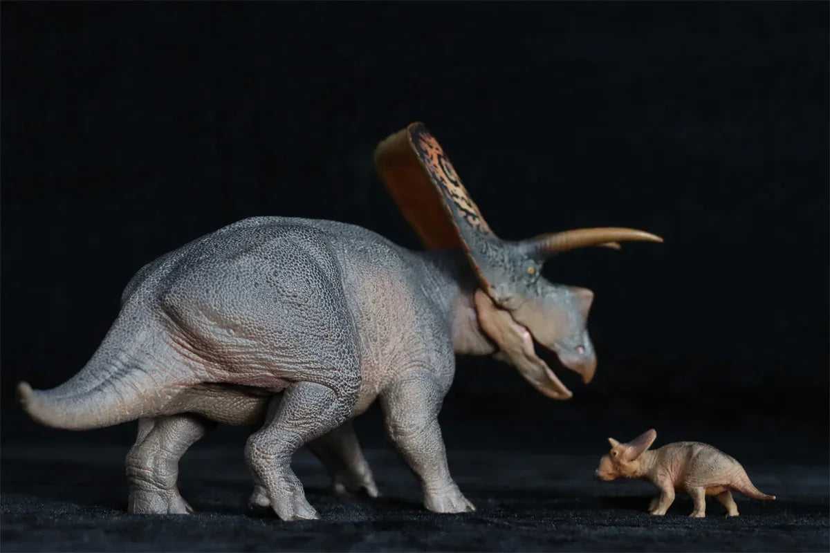 PNSO Aubrey the Torosaurus & the Suborder Ceratopsia Figure Dinosaur Museum Model Collector Animal Scientific Art Exhibition